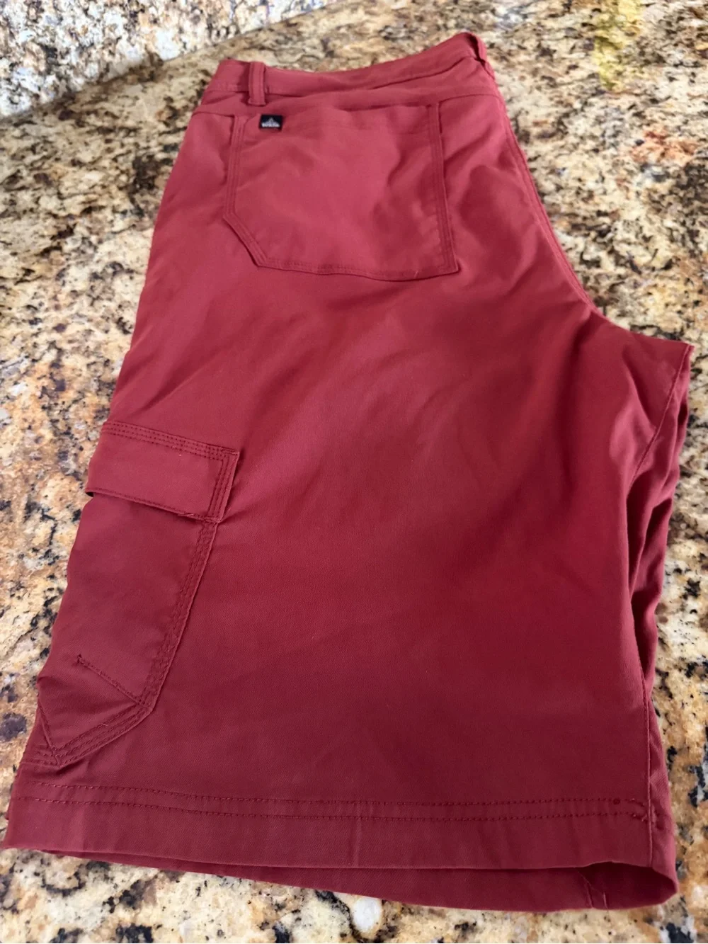 prAna Breathe Hiking Cargo Shorts Men’s Size 36 Brick-Red Casual Outdoor